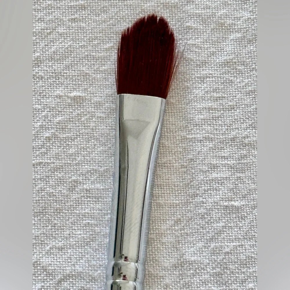 YOUNIQUE Precision Makeup Brush Concealer Brush